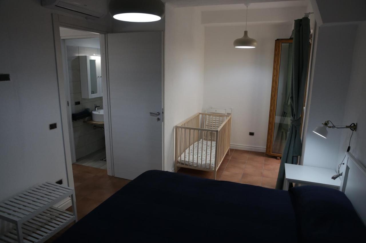 La Raja Apartment Шила Екстериор снимка