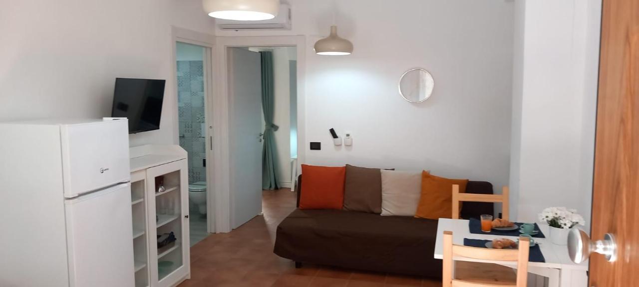 La Raja Apartment Шила Екстериор снимка