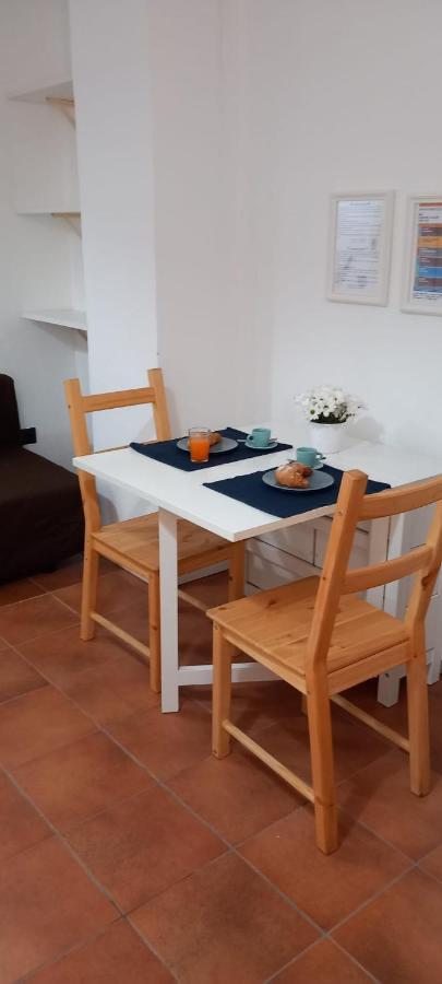 La Raja Apartment Шила Екстериор снимка
